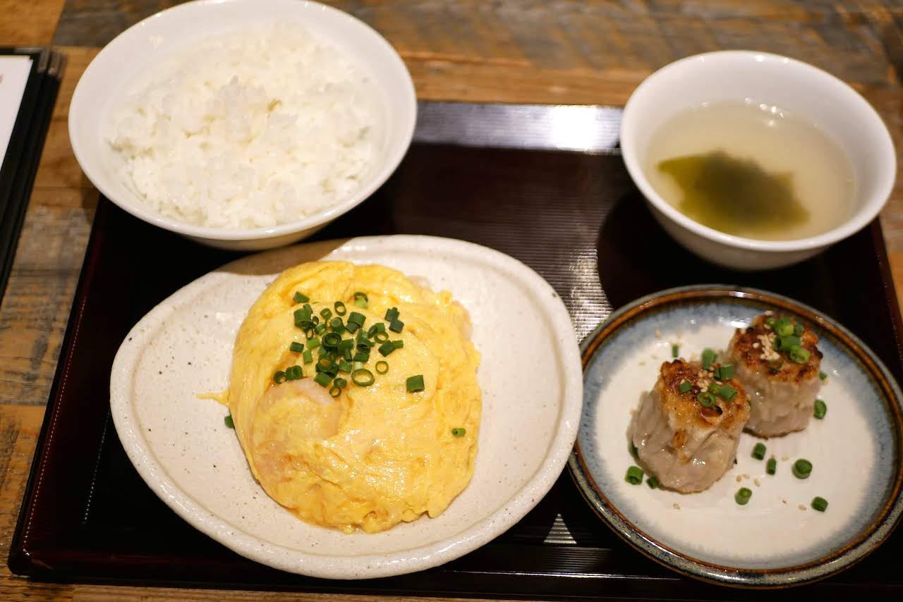 http://dinner.tokyo-review.com/1370102.jpg