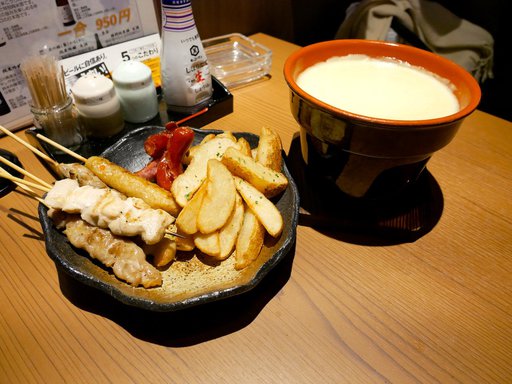 焼き鶏チーズフォンデュ