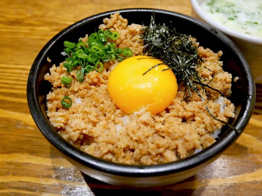 ゑび寿特製 鶏そぼろ丼