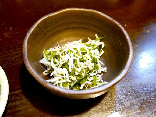 お通しはおひたし