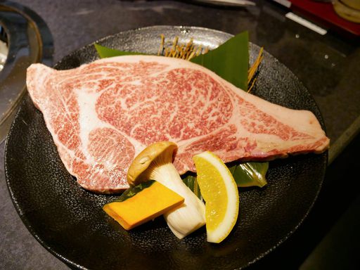 リブロースステーキ