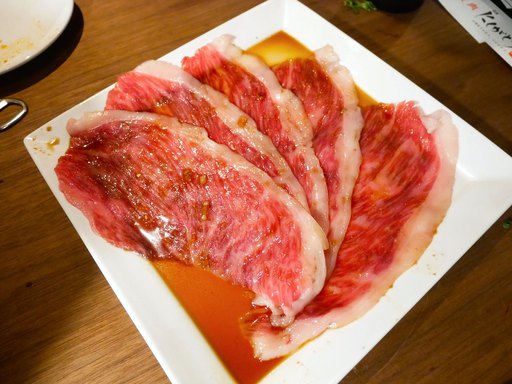 イチボの一枚焼き すき焼き風 日本一卵を絡めて