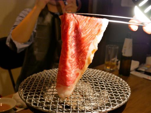 イチボの一枚焼き すき焼き風 日本一卵を絡めて
