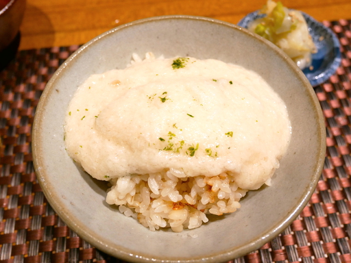 土鍋麦飯ごはん(とろろ付き)