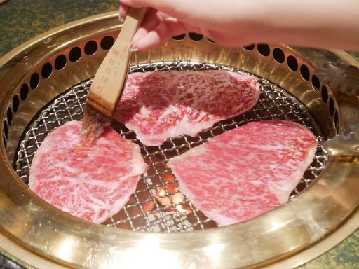 神戸牛生雲丹ロール