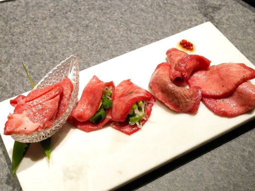 限定熟成タンの食べ比べ ４種盛り