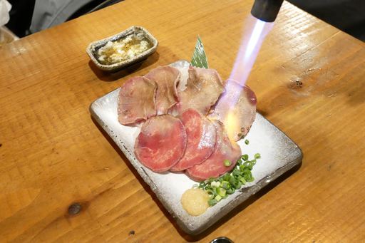 希少！馬タン刺し