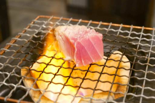 マグロ断面刺し