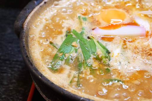 鍋焼き坦々うどん