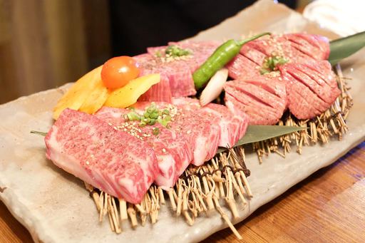 厚切り肉盛り合わせ