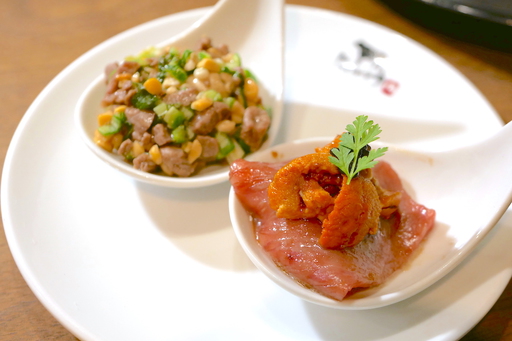 牡蠣と和牛のウニキャビアのせ、和牛と牡蠣の納豆