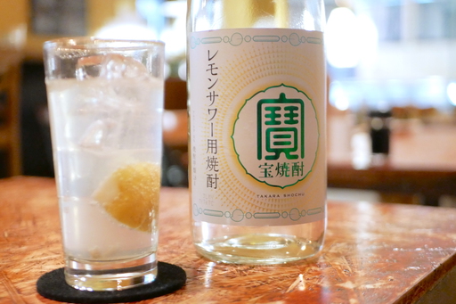 【ちょっとだけこだわった♪】シンプルなレモンサワー