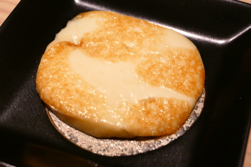 スカモルツァチーズ焼き