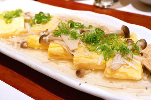 出汁巻き玉子きのこ餡かけ