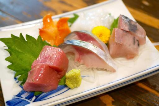 刺身盛り合わせ