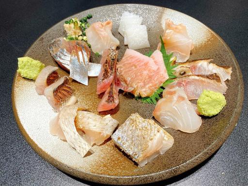 刺身盛り合わせ