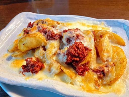 コンビーフポテチーズ