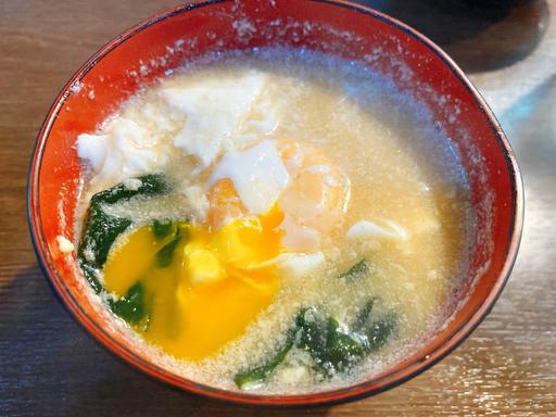 玉子入り味噌汁