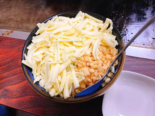 塩で食べるチーズ玉天