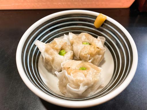お通しは焼売