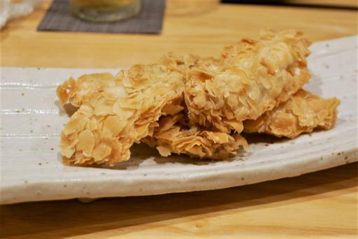 広島穴子のアーモンド揚げ