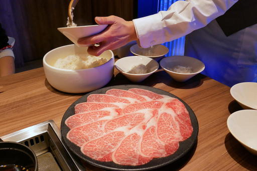 至高の牛丼・特選クラシタと実山椒 肉