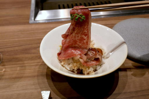 至高の牛丼・特選クラシタと実山椒 肉上げ