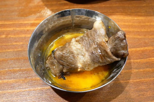 和牛ロース8秒炙り 卵黄