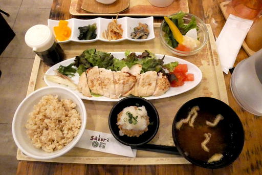 鶏むね肉の醤油麹漬け定食＋納豆おろし