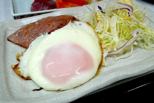 ハムエッグハーフ