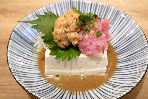 ネギトロ納豆のスタミナ豆腐
