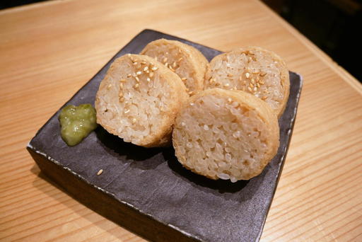 アゴ出汁山葵稲荷