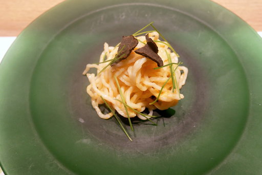ウニとトリュフの冷製魚そうめん