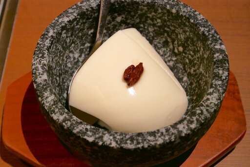 自家製杏仁豆腐