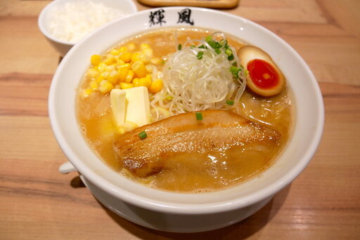 味噌ラーメン＋バター＋コーン