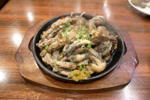 宮崎地鶏せせり炭火焼き