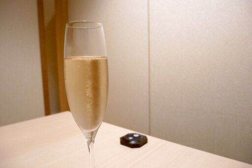 シャンパン