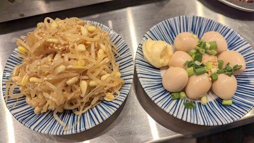 うずらの煮卵、豆もやしナムル