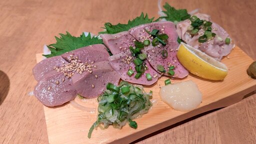 肉刺し盛り合わせ
