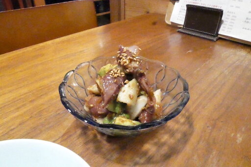 ホタルイカと独活とアボカドの梅肉ごま和え