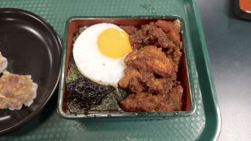 チャイニーズチキン2段のり弁当