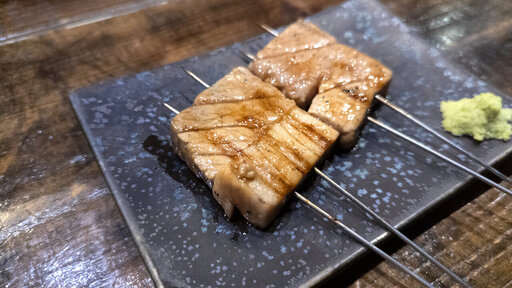 魚串 本マグロ中トロ 山葵醤油