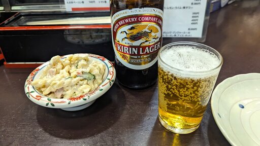 ビールとマカロニ