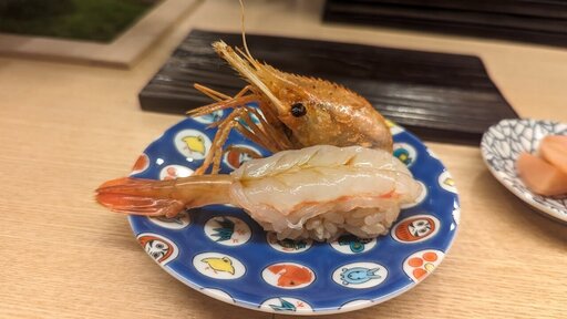 丸ごと食べる牡丹海老