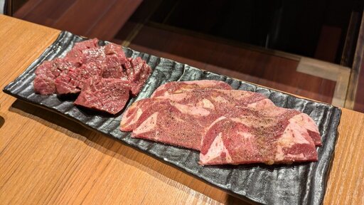 厚切りハツとアゴ塩