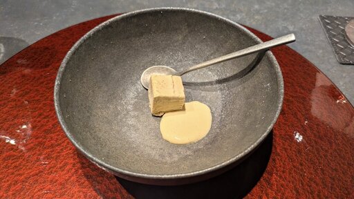 【甘味】黒糖とナツメグのパルフェ 白胡麻ソース