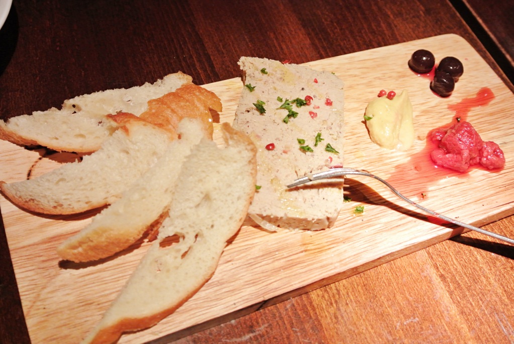 http://dinner.tokyo-review.com/image/DSC_0797_Fotor.jpg