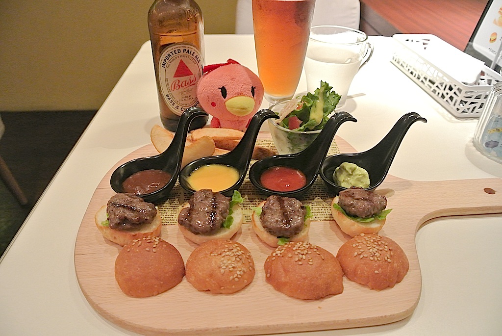 http://dinner.tokyo-review.com/image/DSC_2465.JPG