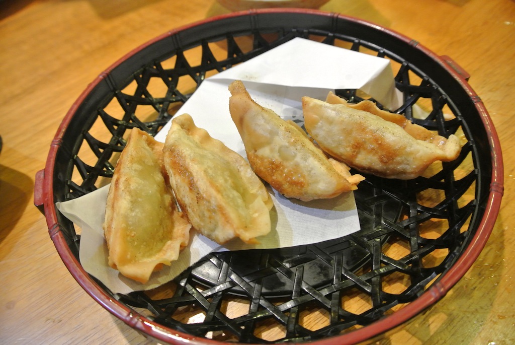 http://dinner.tokyo-review.com/image/DSC_3337.JPG