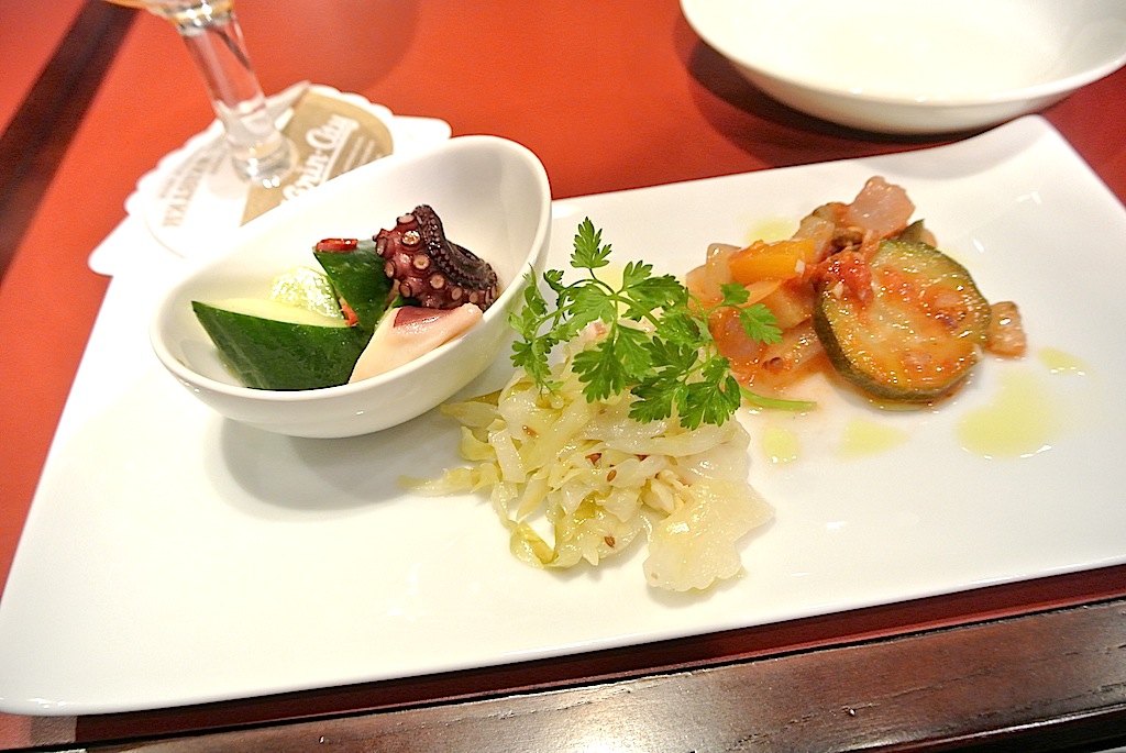 http://dinner.tokyo-review.com/image/DSC_9014.JPG